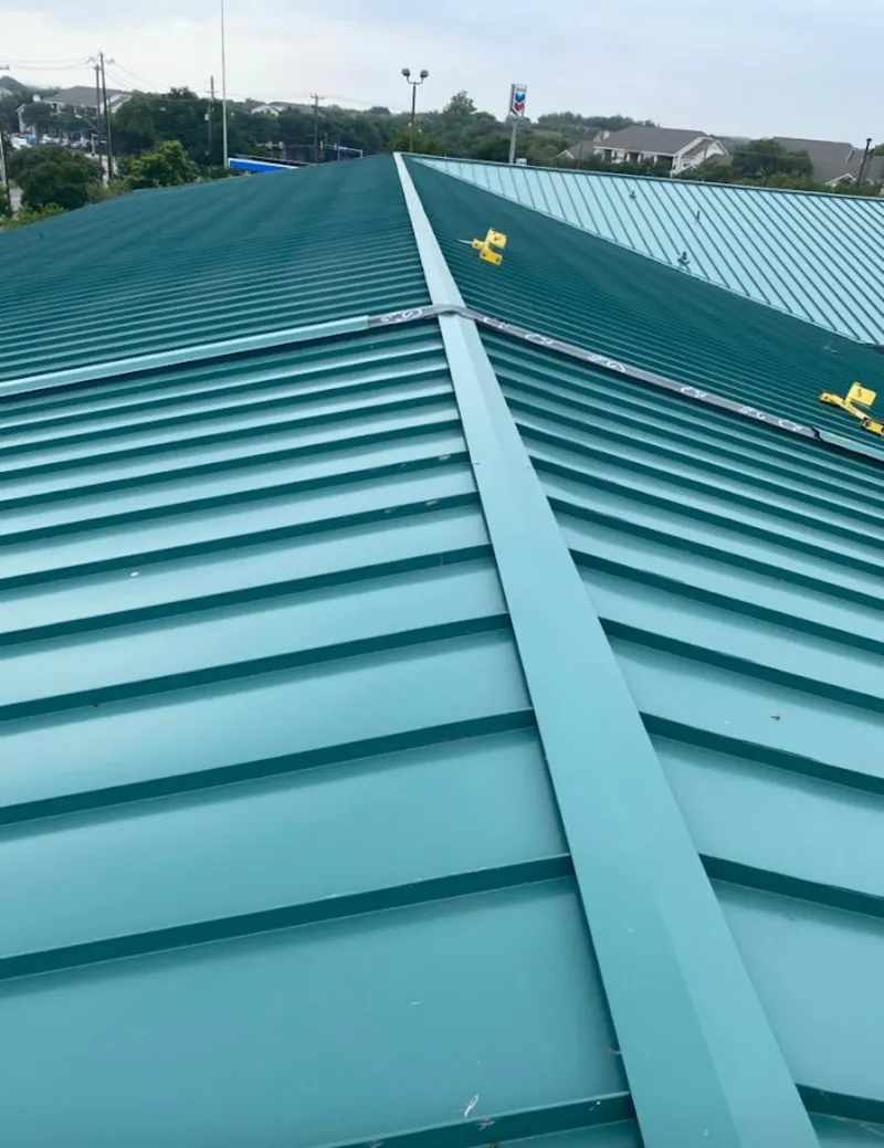 Green commercial metal roof ridge and valley for Metal Roof Repair in Fort Irwin